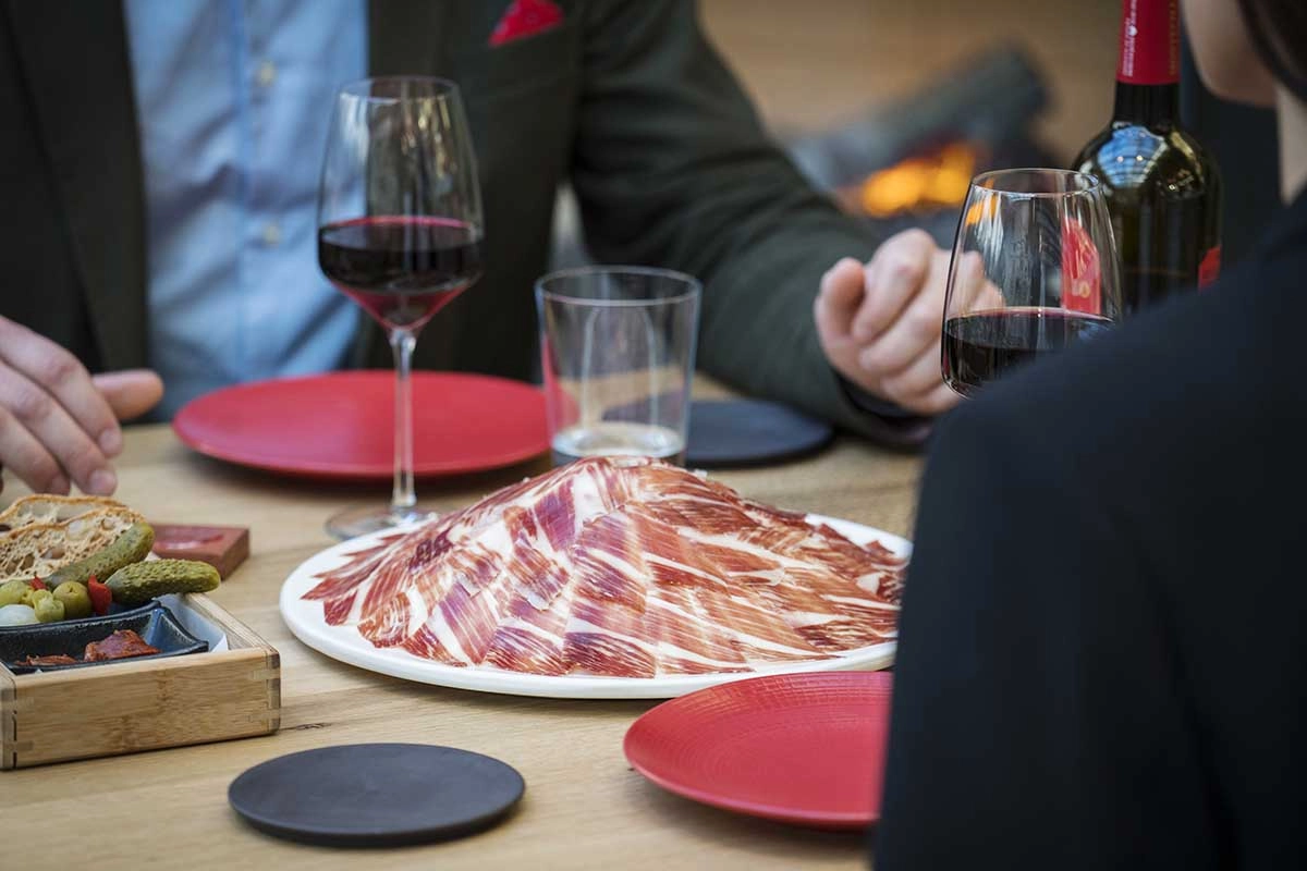 Cómo guardar tus vinos - Bodegas Montecillo